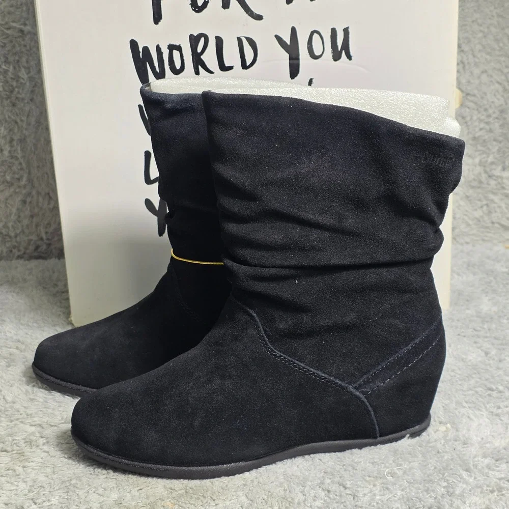 Cougar Buttery Suede Boots Black‎ Waterproof Slouchy Leather Wedge Women 6 W NEW